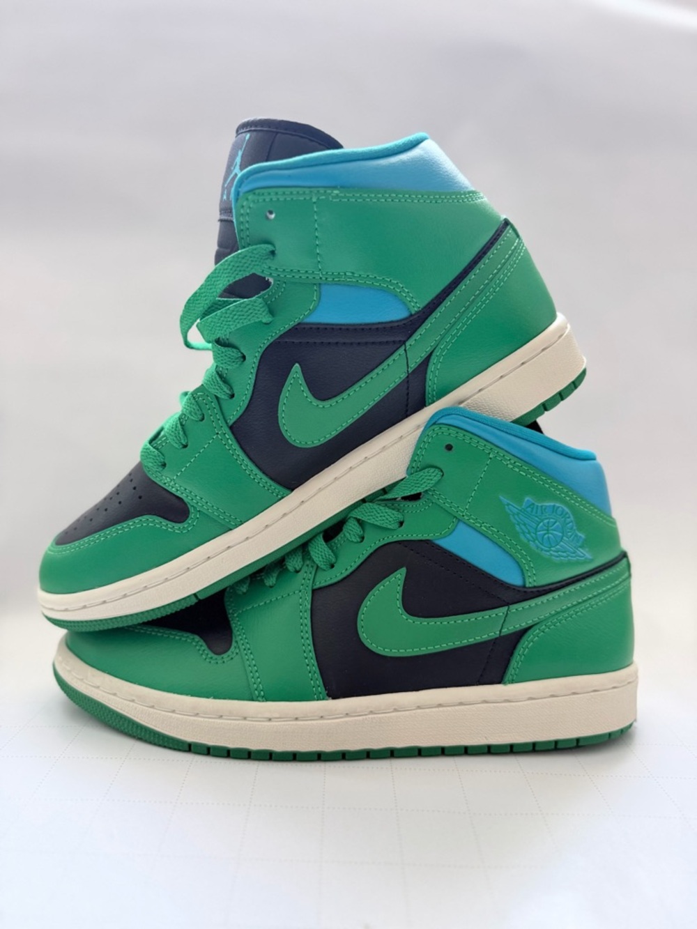 Nike Green Navy Blue High-Top Sneakers
